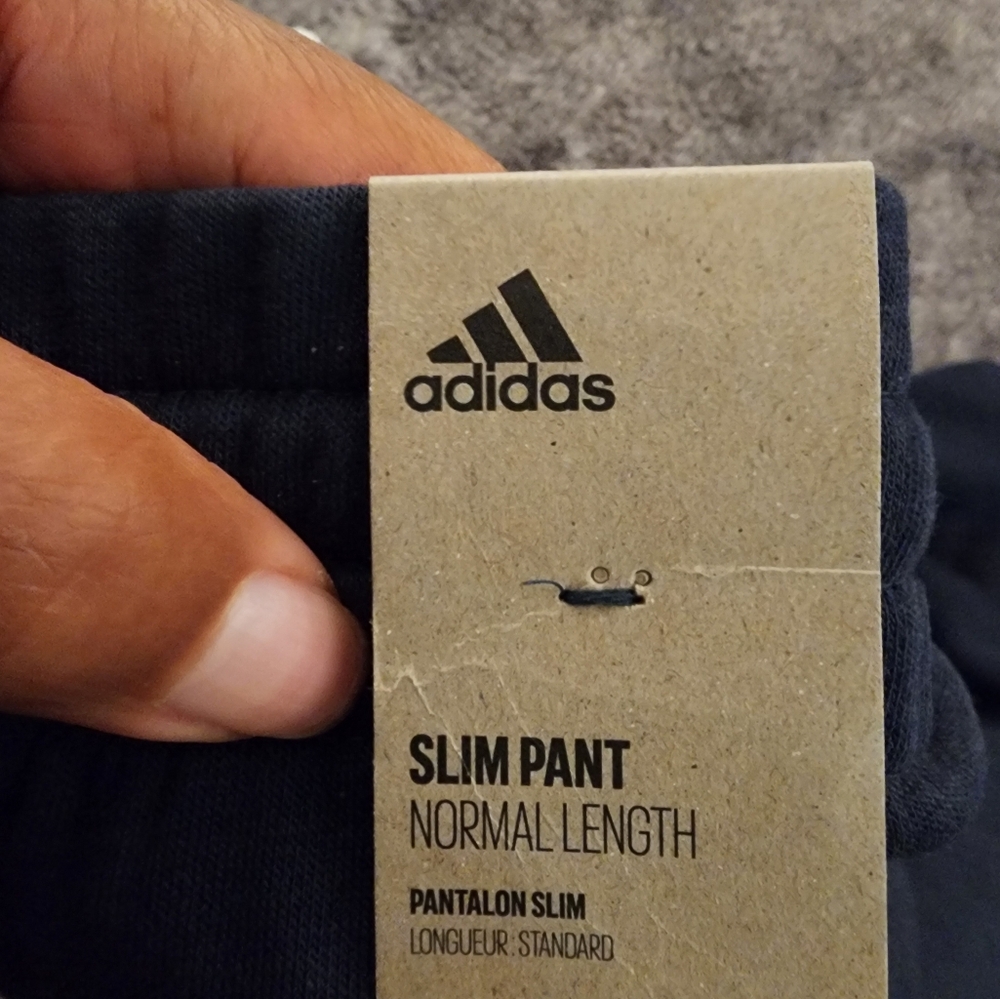Essentials 3 stripes fleece pants - Picture 7 of 7